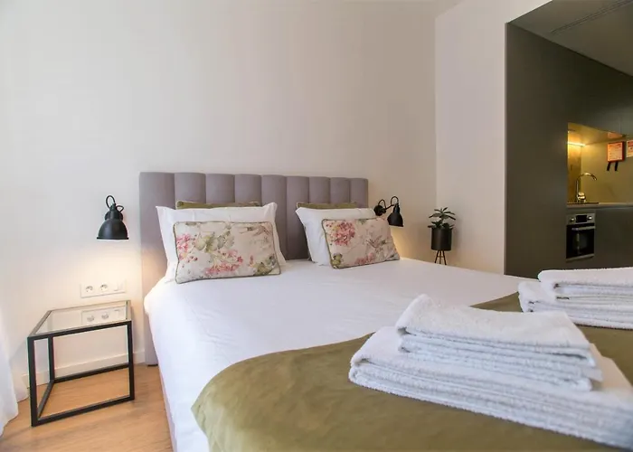 Clerigos Prime Suites By Porto City Hosts